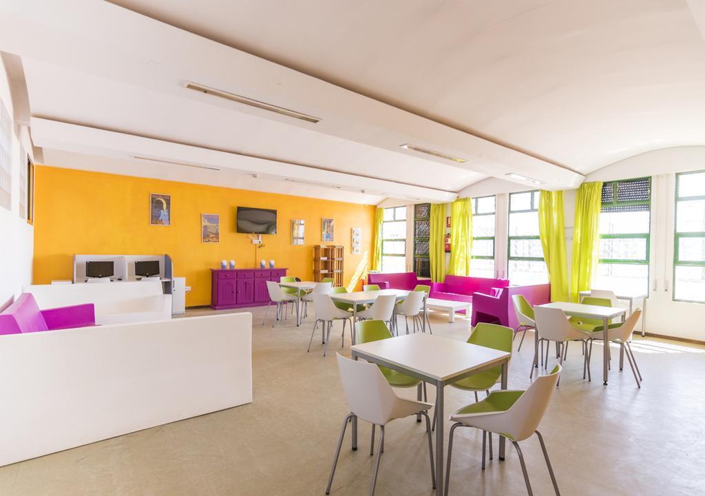 Albergue Inturjoven Punta Umbria Ngoại thất bức ảnh